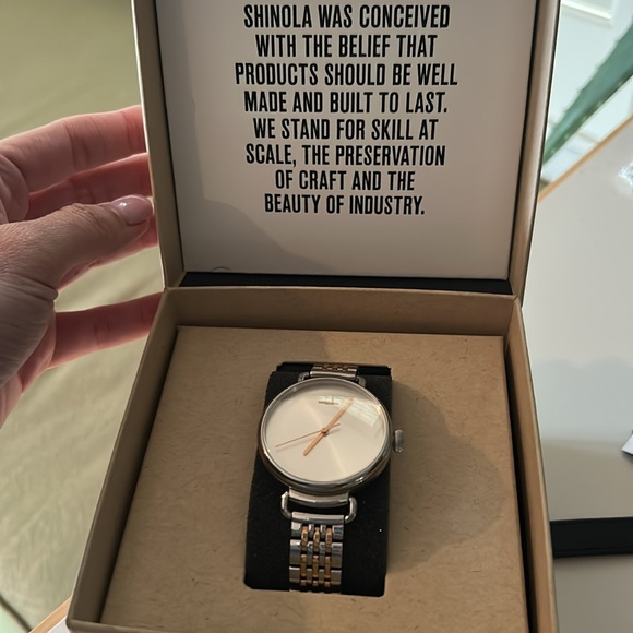 Shinola Canfield Two-Tone - Picture 2 of 16